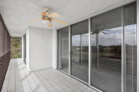 3507 Oaks Way Pompano Beach FL 33069