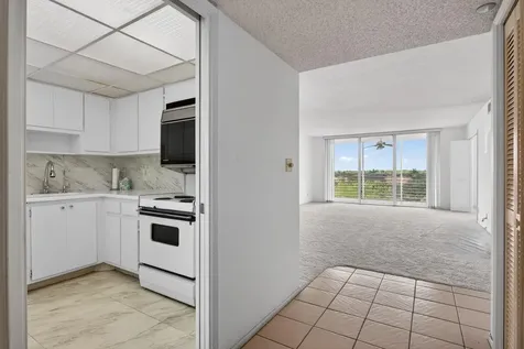3507 Oaks Way Pompano Beach FL 33069
