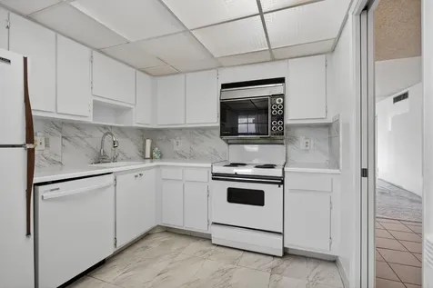 3507 Oaks Way Pompano Beach FL 33069