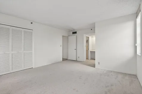 3507 Oaks Way Pompano Beach FL 33069