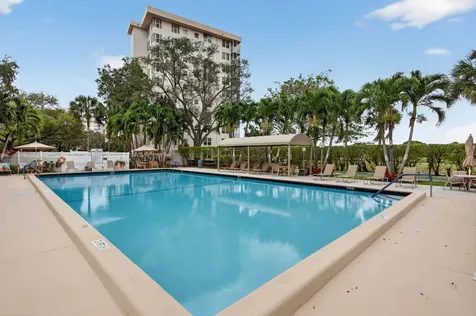3507 Oaks Way Pompano Beach FL 33069