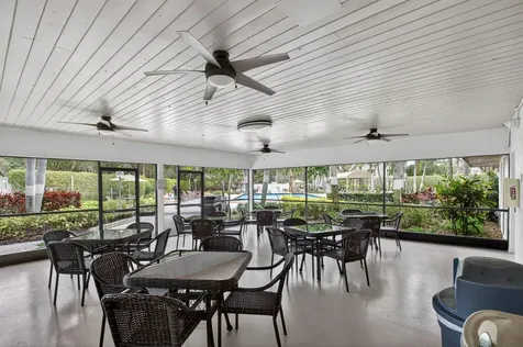 3507 Oaks Way Pompano Beach FL 33069