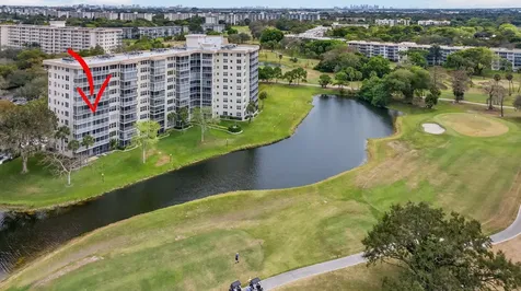 3507 Oaks Way Pompano Beach FL 33069