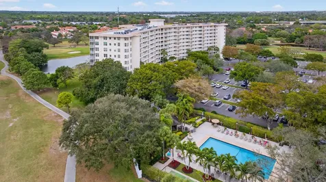 3507 Oaks Way Pompano Beach FL 33069