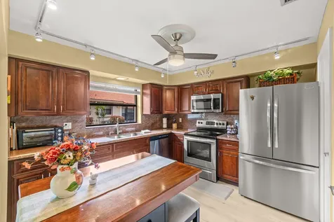 9885 Clusia Tree Drive Boynton Beach FL 33436
