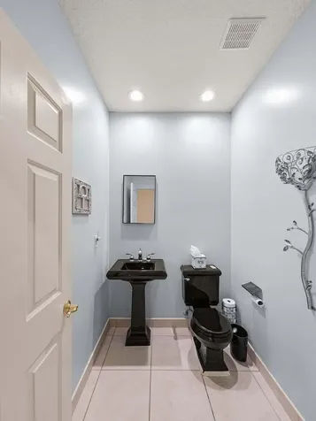 5058 Glenville Drive Boynton Beach FL 33437
