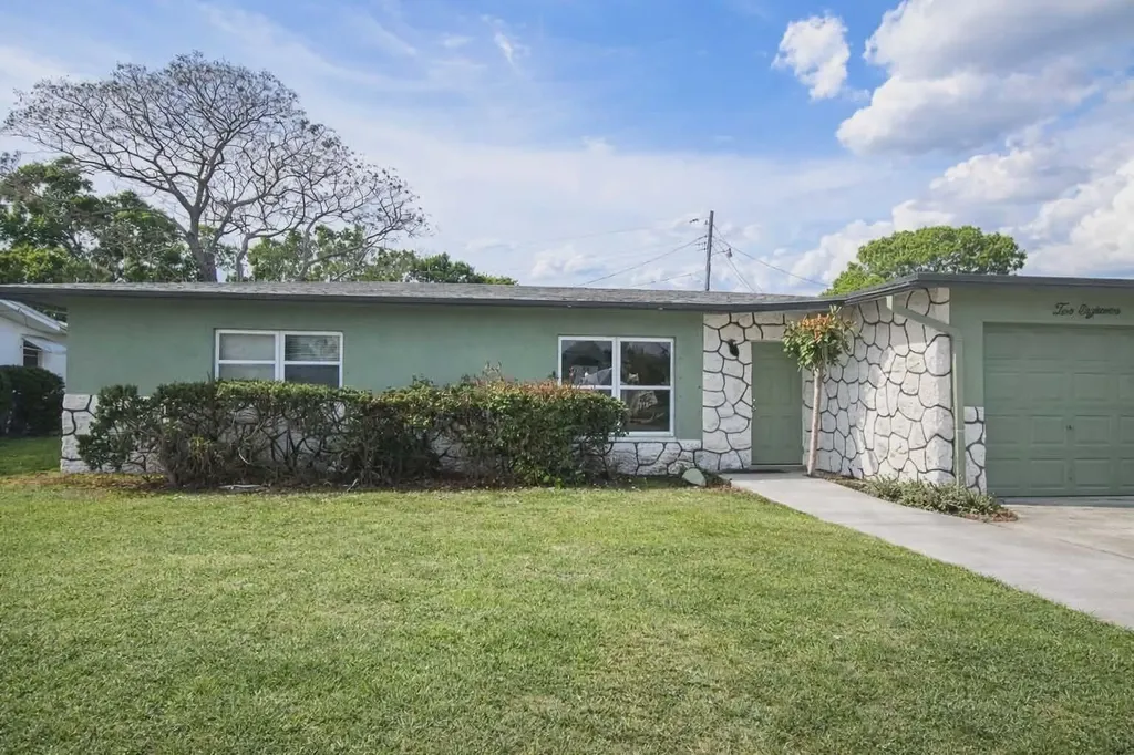 218 Olive Avenue Port Saint Lucie FL 34952