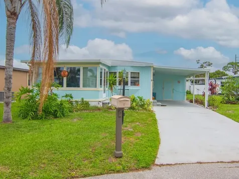 8 Brisa Lane Port Saint Lucie FL 34952