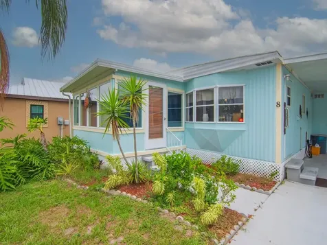 8 Brisa Lane Port Saint Lucie FL 34952