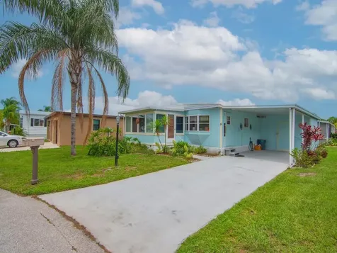 8 Brisa Lane Port Saint Lucie FL 34952