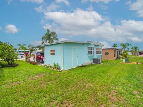 8 Brisa Lane Port Saint Lucie FL 34952