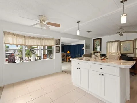 8 Brisa Lane Port Saint Lucie FL 34952