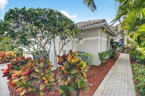 2476 Nw 66th Drive Boca Raton FL 33496