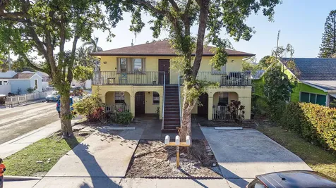 29 S D Street Lake Worth Beach FL 33460