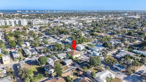 29 S D Street Lake Worth Beach FL 33460