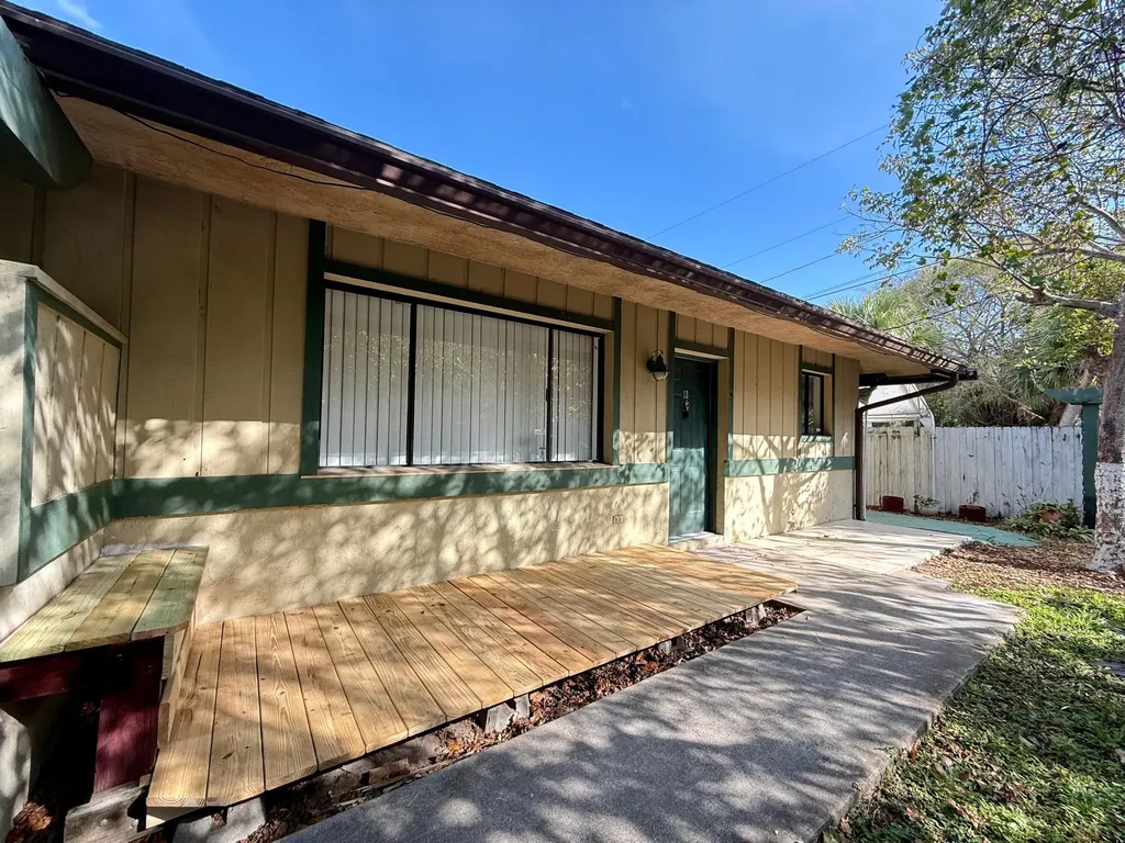 3070 Collin Drive West Palm Beach FL 33406