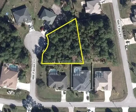 6457 NW Favian Court Port Saint Lucie FL 34986