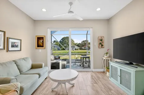 5846 Island Reach Lane Boynton Beach FL 33437