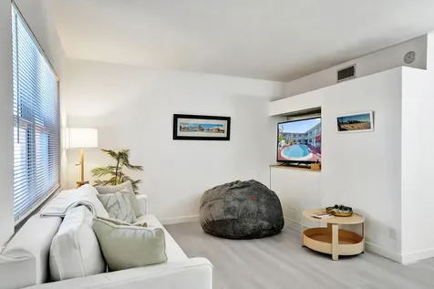 4658 Bougainvilla Drive Lauderdale By The Sea FL 33308
