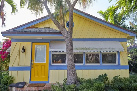 611 S Palmway Lake Worth Beach FL 33460