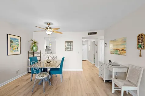 27 Abbey Lane Delray Beach FL 33446
