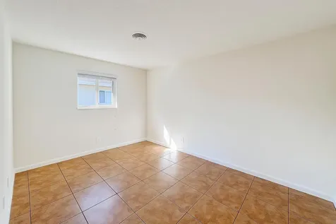 3221 NE 7th Avenue Pompano Beach FL 33064