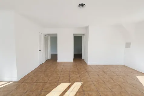 3221 NE 7th Avenue Pompano Beach FL 33064