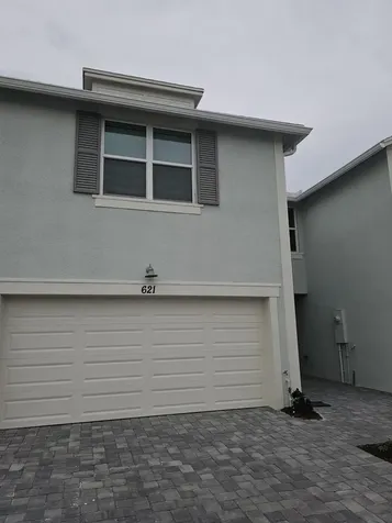 621 Salisbury Circle Fort Pierce FL 34982