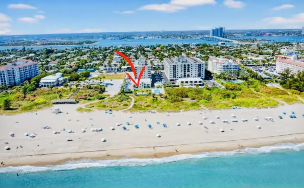 125 S Ocean Avenue Palm Beach Shores FL 33404