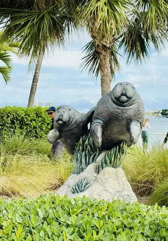 125 S Ocean Avenue Palm Beach Shores FL 33404