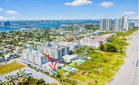 125 S Ocean Avenue Palm Beach Shores FL 33404