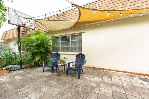 7651 NW 74th Avenue Tamarac FL 33321