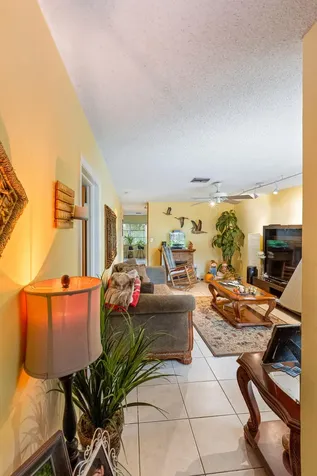 7651 NW 74th Avenue Tamarac FL 33321
