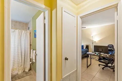 7651 NW 74th Avenue Tamarac FL 33321
