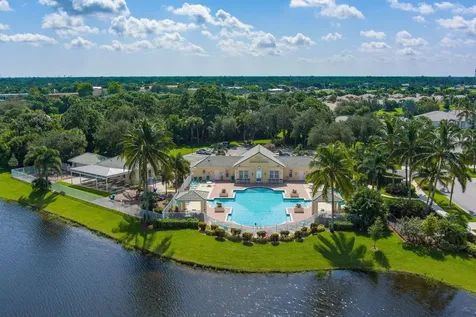 379 SW Lake Forest Way Port Saint Lucie FL 34986