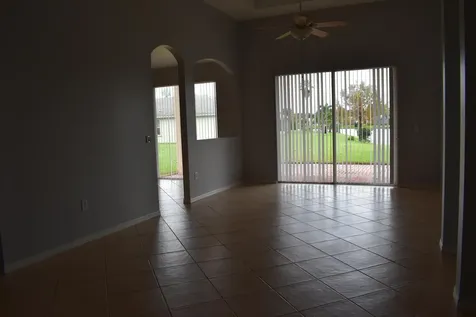 379 SW Lake Forest Way Port Saint Lucie FL 34986