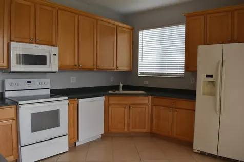 379 SW Lake Forest Way Port Saint Lucie FL 34986