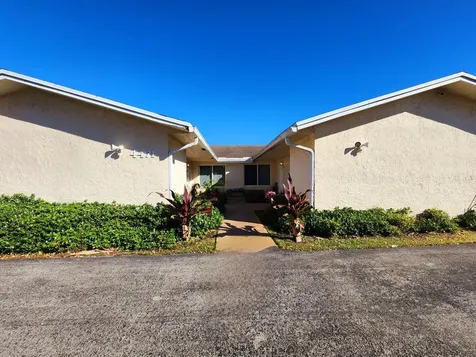 4471 SW 54th Court Dania Beach FL 33004