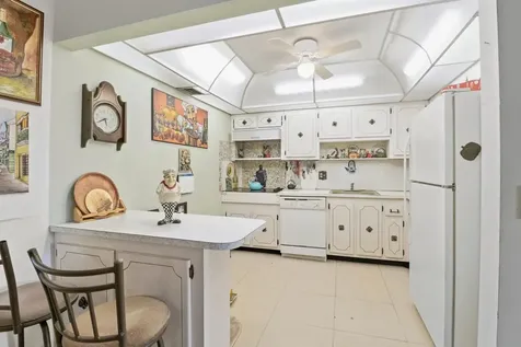 307 Wellington A West Palm Beach FL 33417