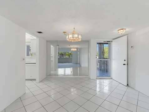 2580 Boundbrook Boulevard Palm Springs FL 33406