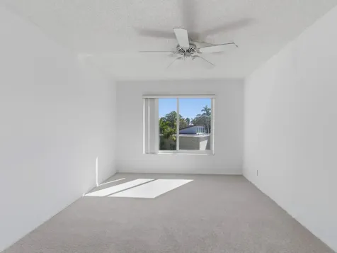 2580 Boundbrook Boulevard Palm Springs FL 33406