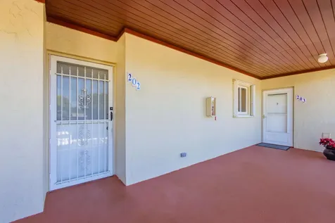 2580 Boundbrook Boulevard Palm Springs FL 33406