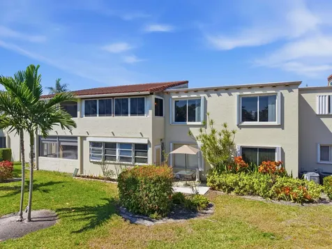 2580 Boundbrook Boulevard Palm Springs FL 33406
