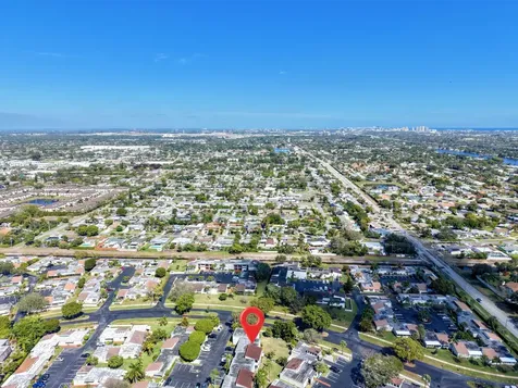 2580 Boundbrook Boulevard Palm Springs FL 33406