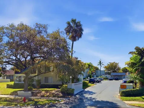 2580 Boundbrook Boulevard Palm Springs FL 33406