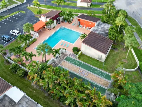 2580 Boundbrook Boulevard Palm Springs FL 33406