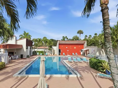 2580 Boundbrook Boulevard Palm Springs FL 33406