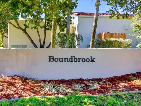 2580 Boundbrook Boulevard Palm Springs FL 33406