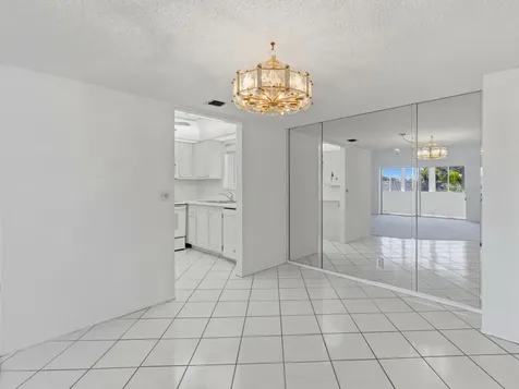 2580 Boundbrook Boulevard Palm Springs FL 33406