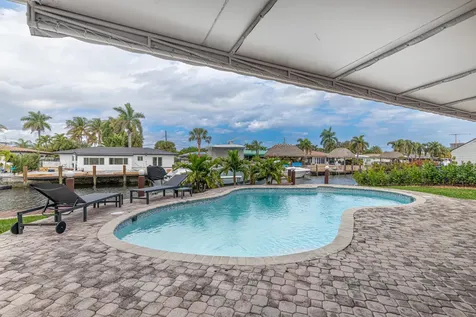2281 SE 11th Street Pompano Beach FL 33062